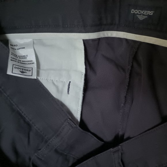 dockers shorts - Picture 2 of 2